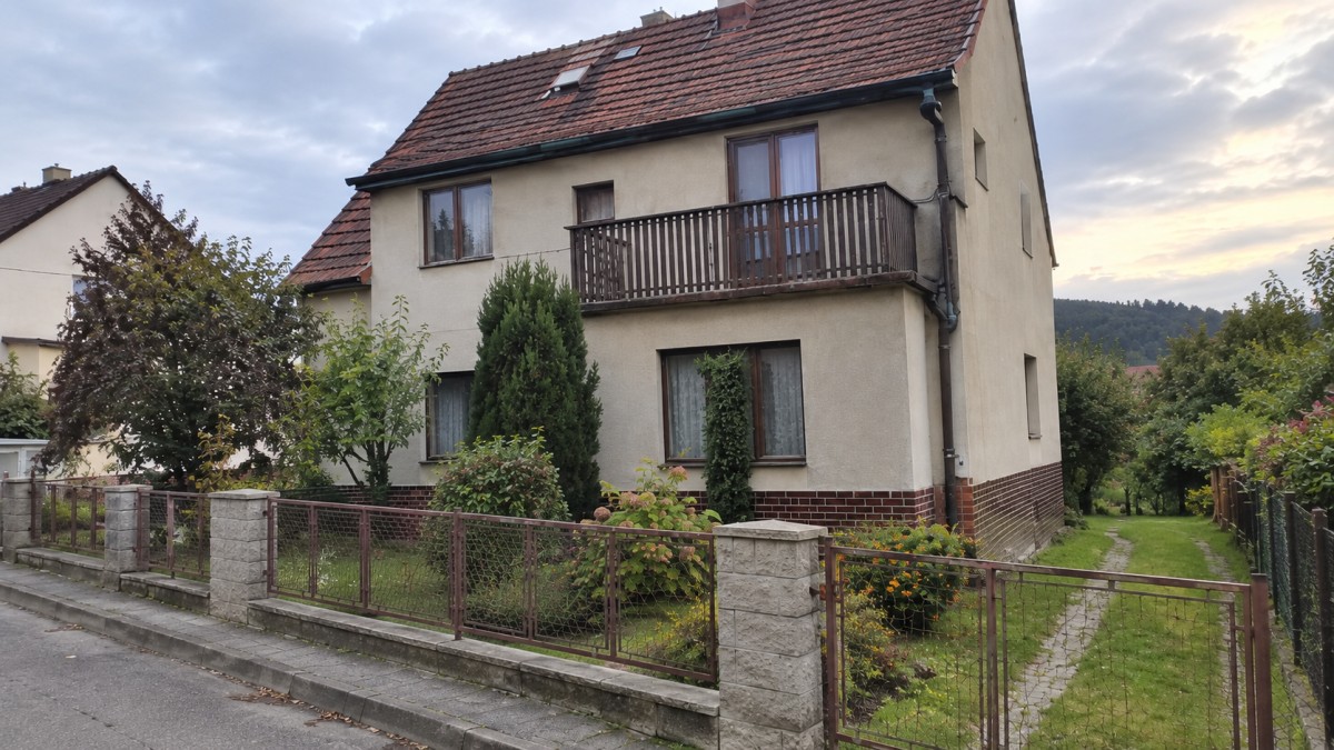 Sestry zdědily dům po rodičích