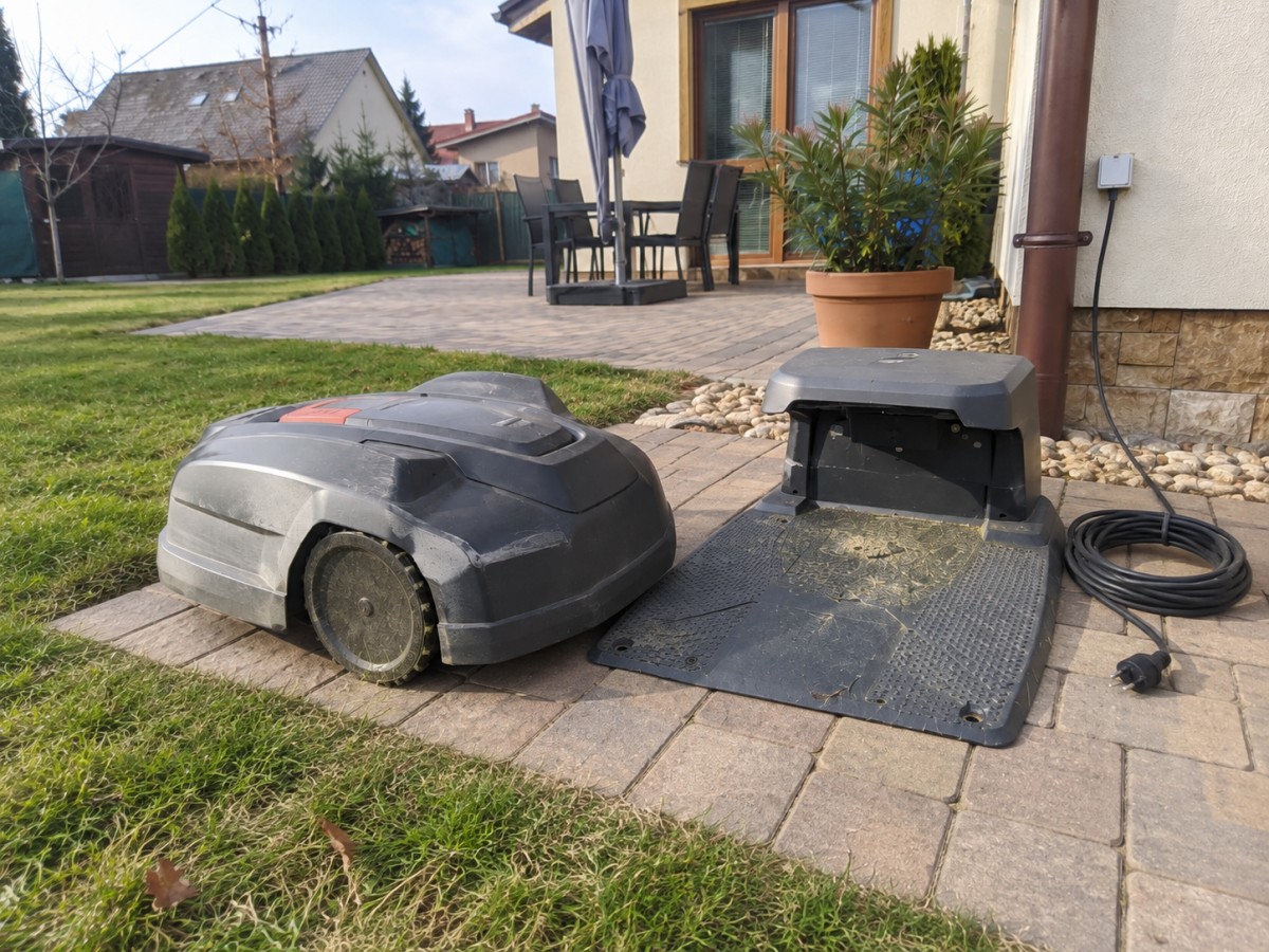 Prodej robotické sekačky