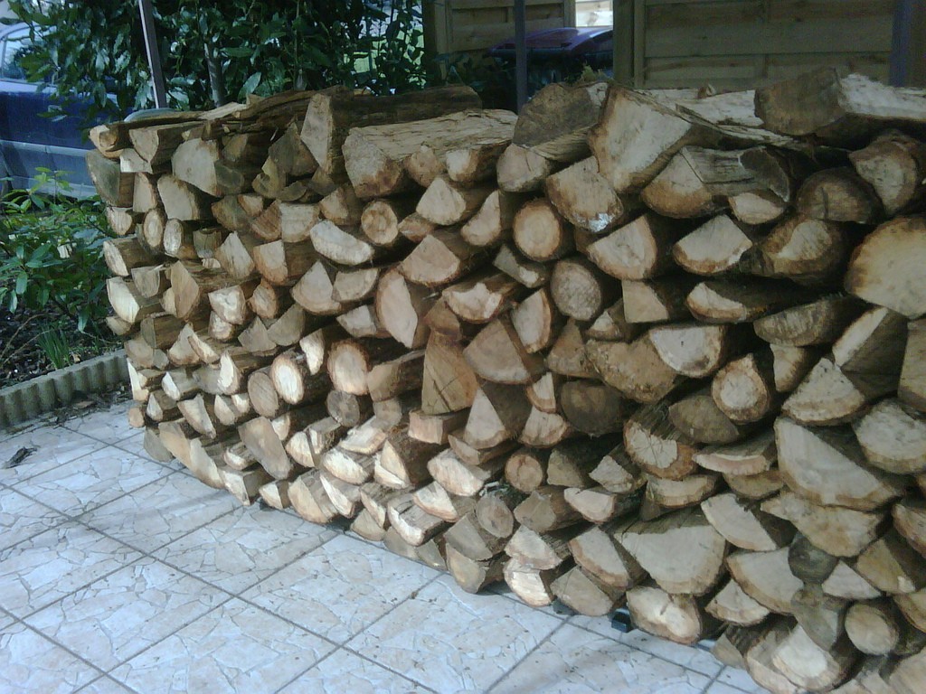 dřevník